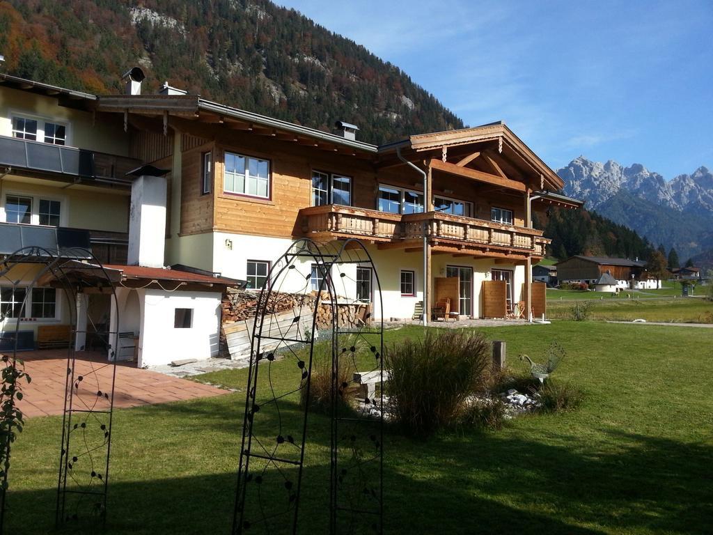 Romantik Pension Lehrberg St. Jakob in Haus Exterior foto
