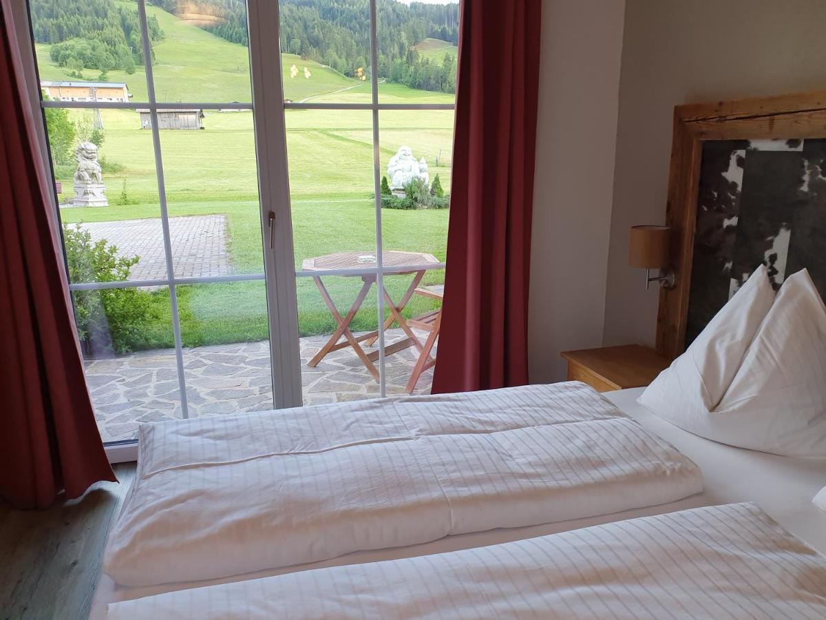 Romantik Pension Lehrberg St. Jakob in Haus Exterior foto